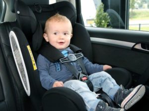 Klips ŁĄCZNIK PASÓW do fotelika samochodowego dla dziecka A3 Baby